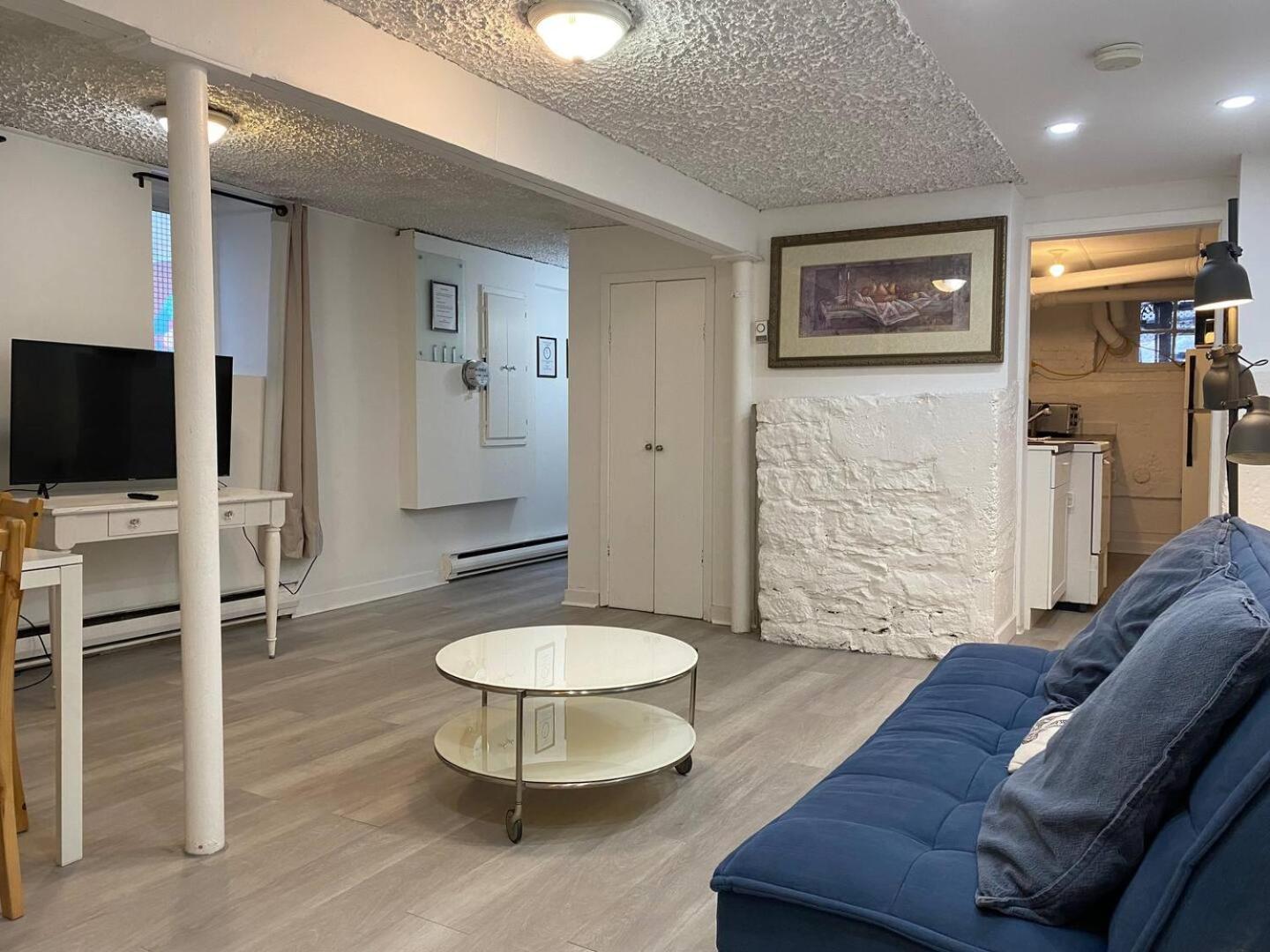 Heart Of Mtr For Memerable Experiance 2 Backyard 7Minmetro Fully Renovated & Equipped Монреал Екстериор снимка