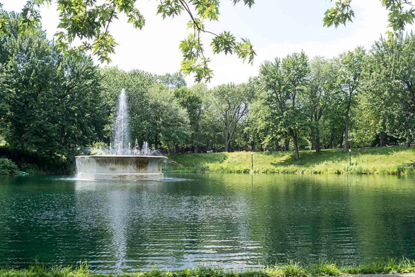 Heart Of Mtr For Memerable Experiance 2 Backyard 7Minmetro Fully Renovated & Equipped Монреал Екстериор снимка